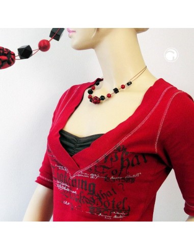 necklace red and black beads on coated flexible wire