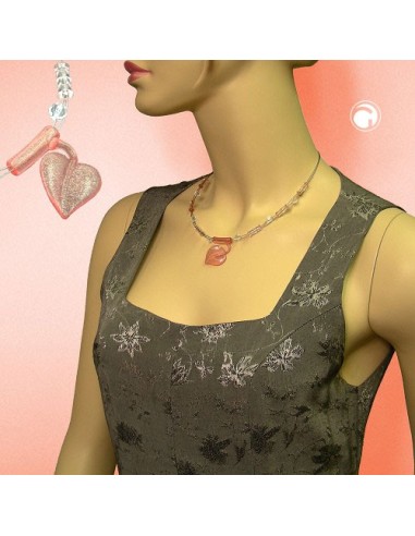 necklace leaf pendant pink