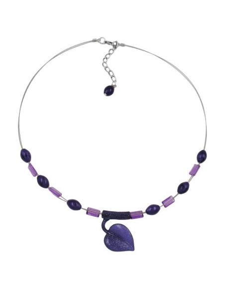 necklace leaf at tube lilac