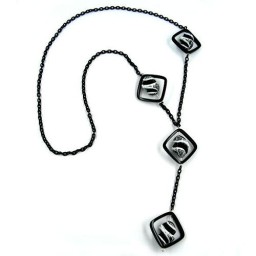 necklace square beads black-white 80cm