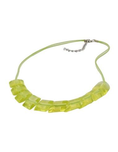 necklace slanted beads kiwi-green cord light green