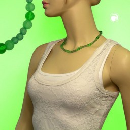 necklace beads green