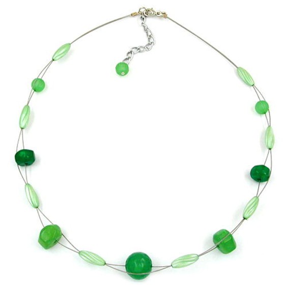 necklace green beads round and oval