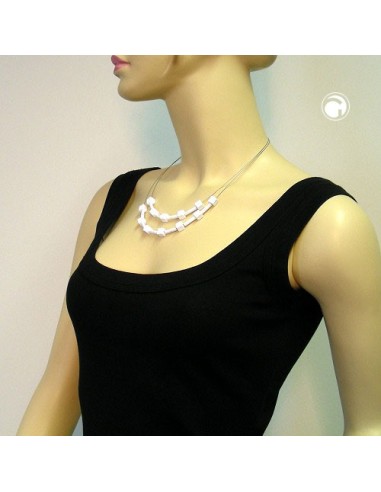necklace white beads matt