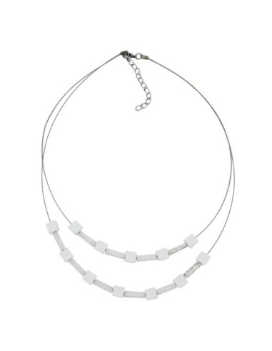 necklace white beads matt