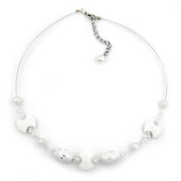 necklace round antique-like white 45cm