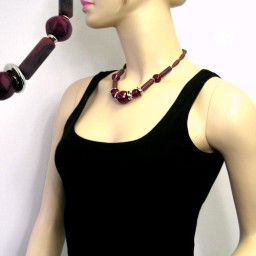 necklace bordeaux & chocolate brown matte finished beads