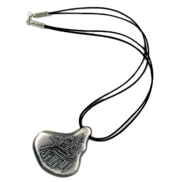 necklace pendant with pattern
