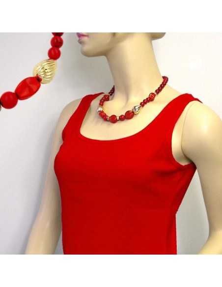 necklace red and gold-coloured beads
