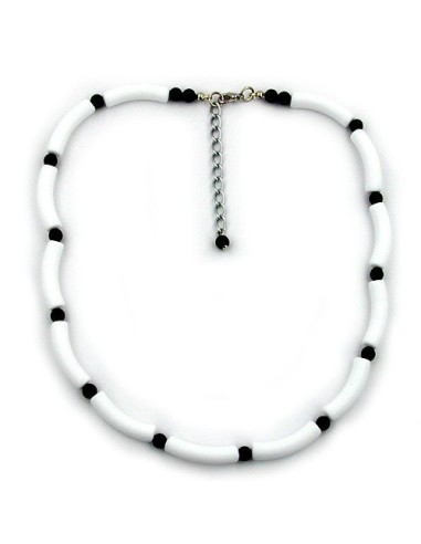 necklace beads white/black