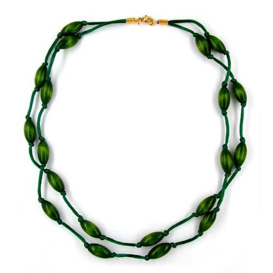 necklce wood beads green