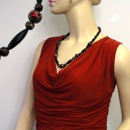 necklace red/ black lacquered