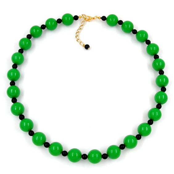 necklace green and black beads