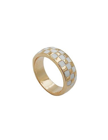 ring white enameled red gold plated