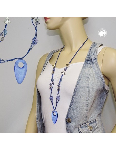 necklace blue and crome-finished beads