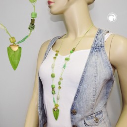 necklace green beads