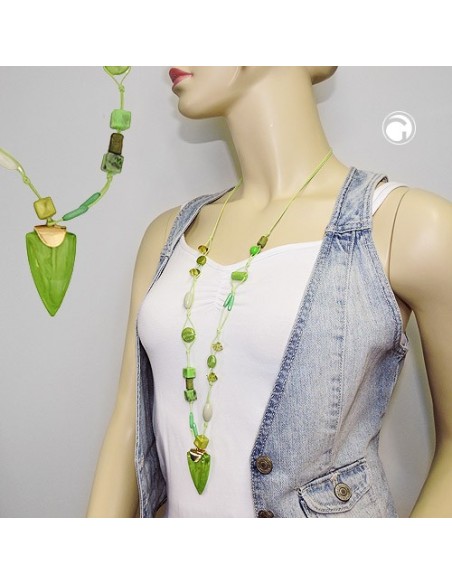 necklace green beads