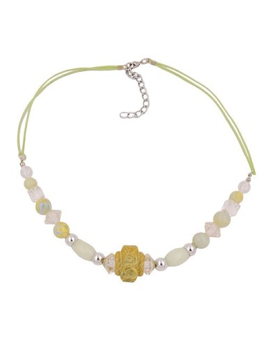 necklace beads light-green-yellow