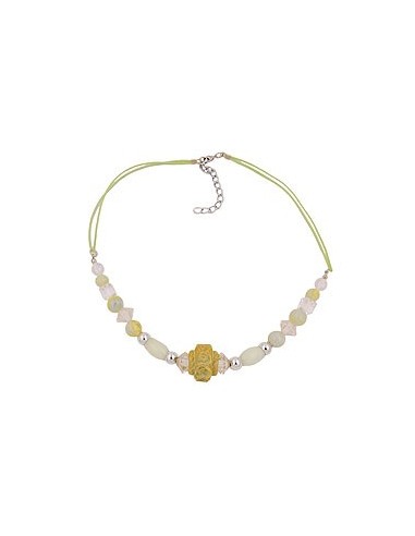 necklace beads light-green-yellow