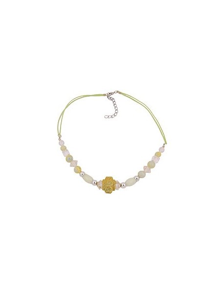 necklace beads light-green-yellow