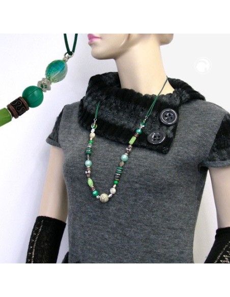 necklace light green dark green multicolour design