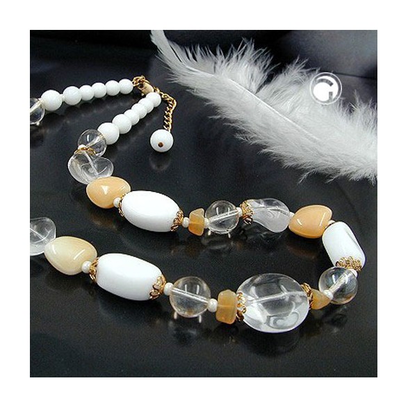 necklace glassbeads white-beige