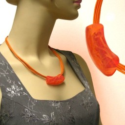 necklace flat curved tube apricot marbled