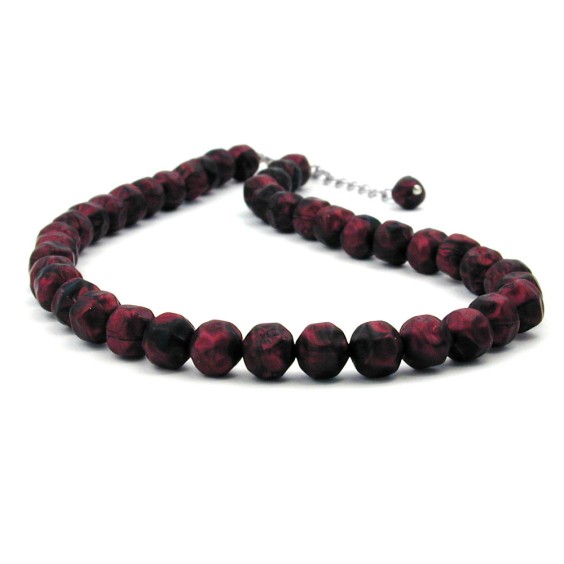 necklace red/ black beads 42 cm