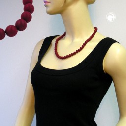 necklace beads 10mm bordeaux/ruby coloured