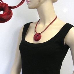 necklace dark red/ black/ white