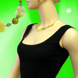 necklace light green and silky-olive