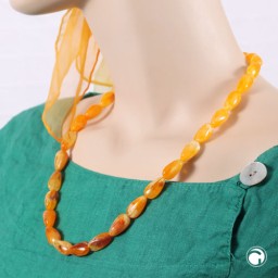 necklace angular beads amber-marbeled