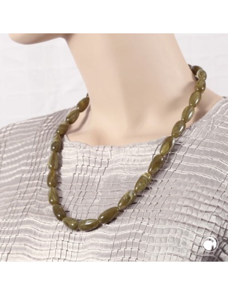 necklace pear beads olive-white-marbeled