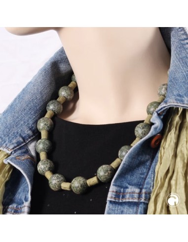 necklace beads oliv-matte plastic beads