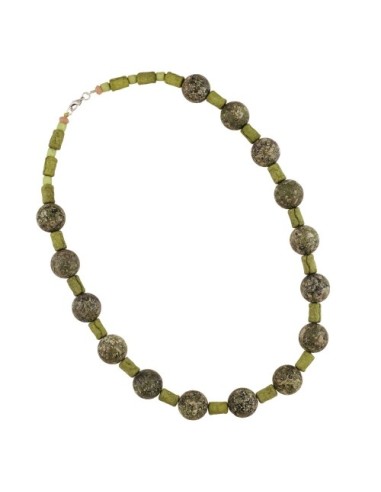 necklace beads oliv-matte plastic beads