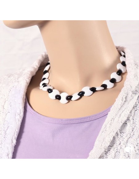 necklace plastic beads white-black