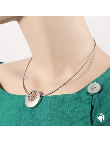necklace metal pendant wire
