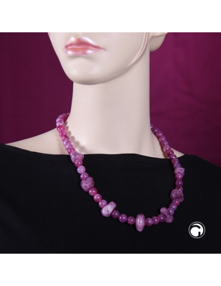 necklace beads soft lilac transparent