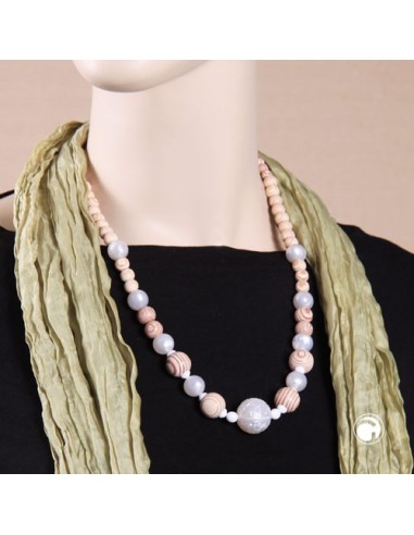 necklace with wooden an plastic beads