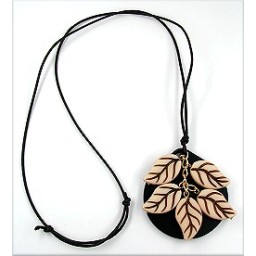 necklace 5 leafs beige-brown cord