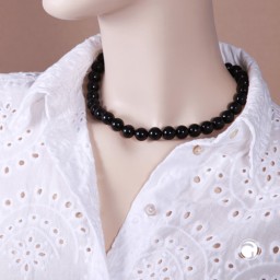 necklace dark black beads 12mm 42cm