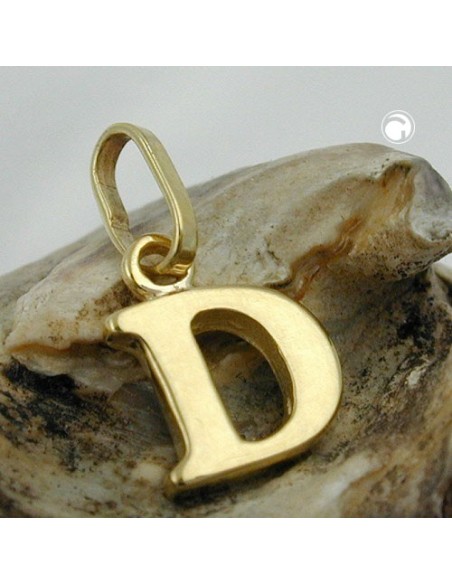 pendant 8x6mm initiale d shiny 9k gold