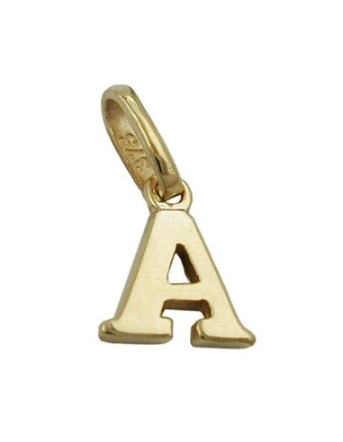 pendant 8x6,5mm initiale a shiny 9k gold