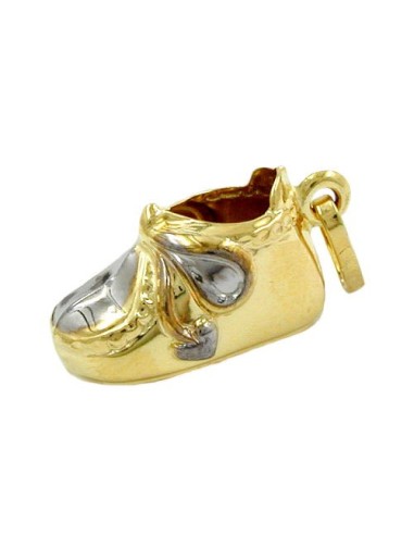 pendant 12x7x6mm baby shoe shiny 9k gold