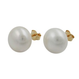 stud earrings 11mm freshwater cultured pearl flattened 9k gold