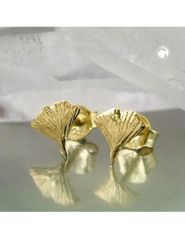 stud earrings 7mm ginkgo leaf shiny 9k gold