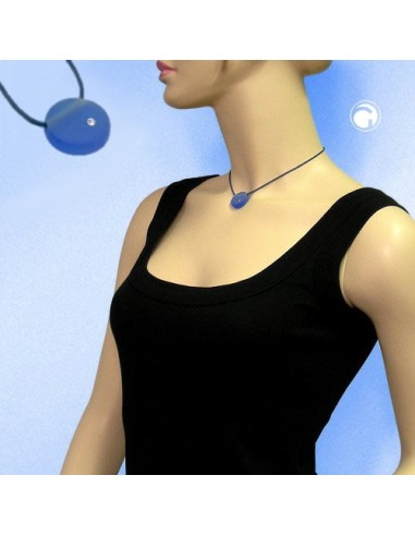 necklace pendant round