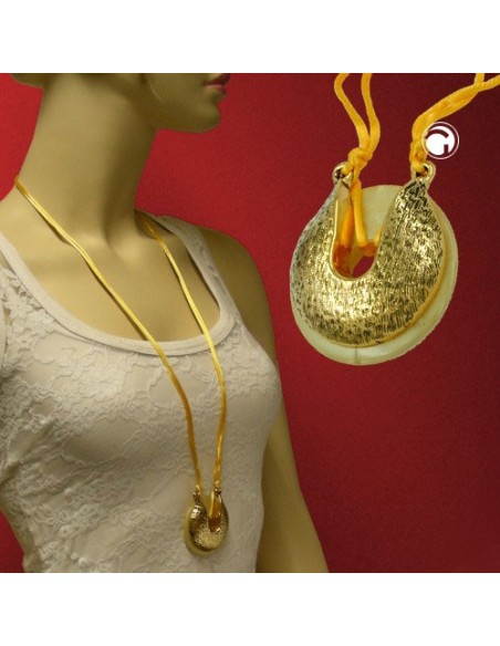 necklace amulet horse shoe yellow