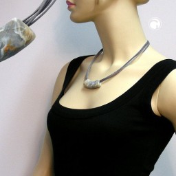 necklace tube flat curved grey-beige 50cm