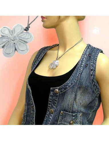 necklace big flower pendant grey cord